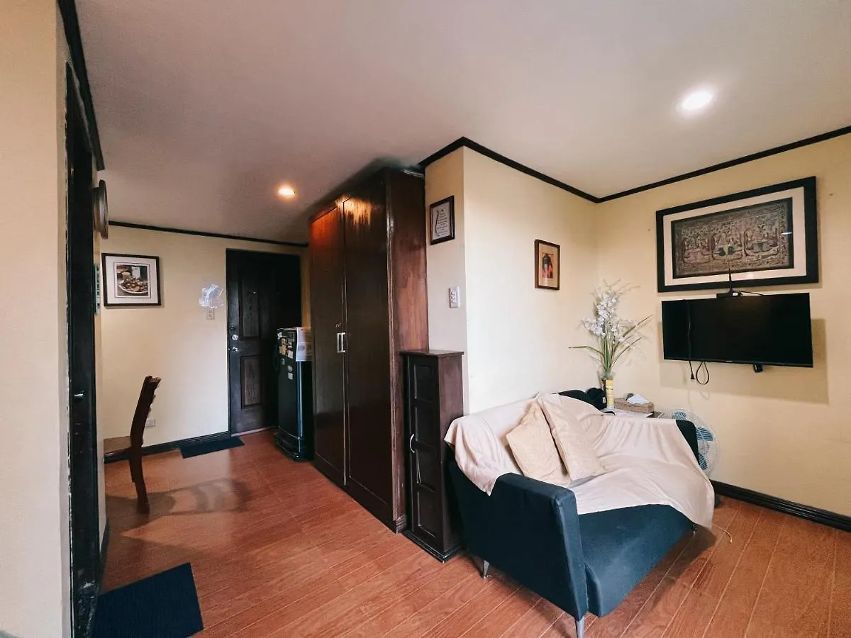 Isabelle Royale Hotel Makati City 0*,